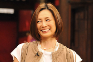 米倉涼子は小泉今日子と不仲の真相 号泣ビンタの理由 知りたいchannel